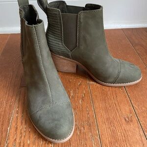 Toms Olive Green Ankle Boots